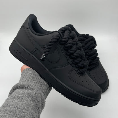 AIR FORCE ONE BIG LACES NOIR MAT