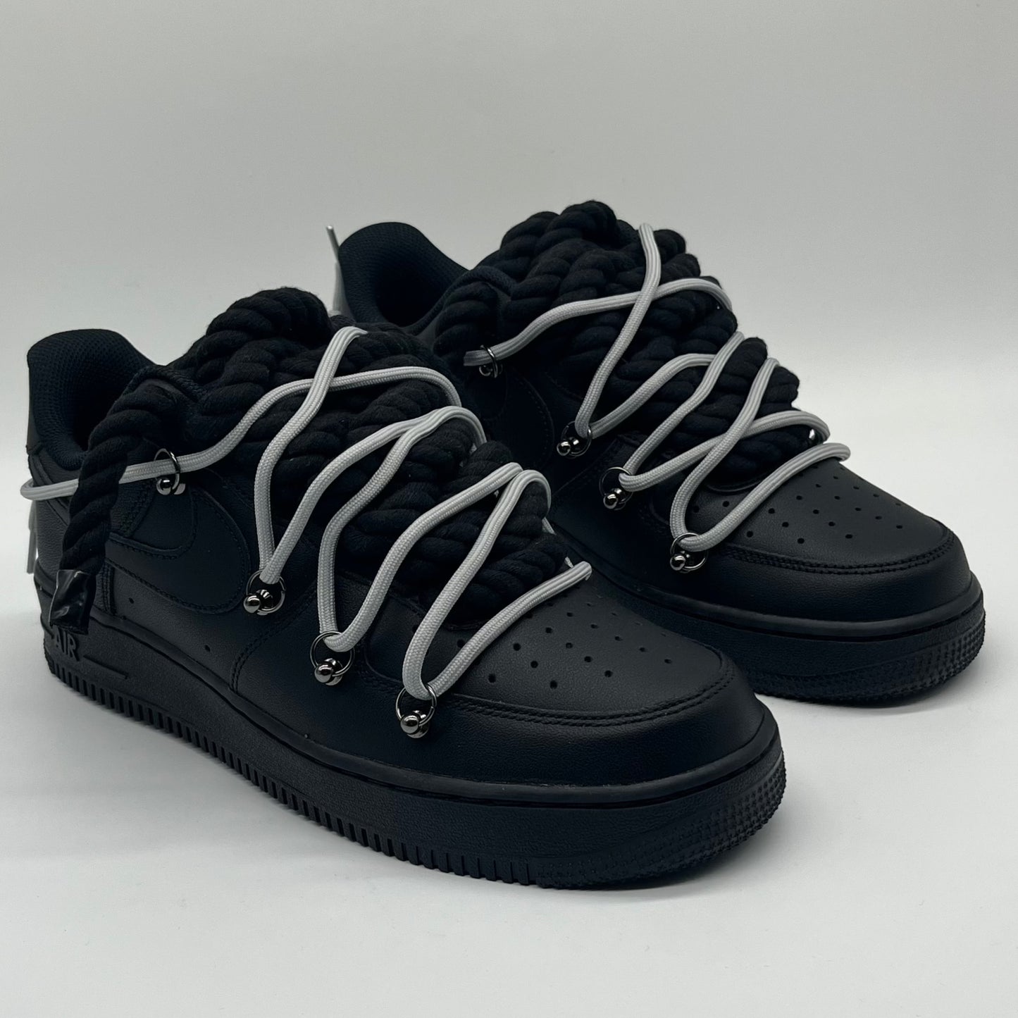 AIR FORCE ONE DOUBLE LACES GRIS ET NOIR 36